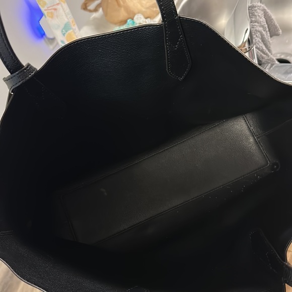 Burberry Reversible Check Leather Haymarket Tote - Picture 4 of 6